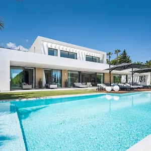  Villa Mirage, Sierra Blanca,